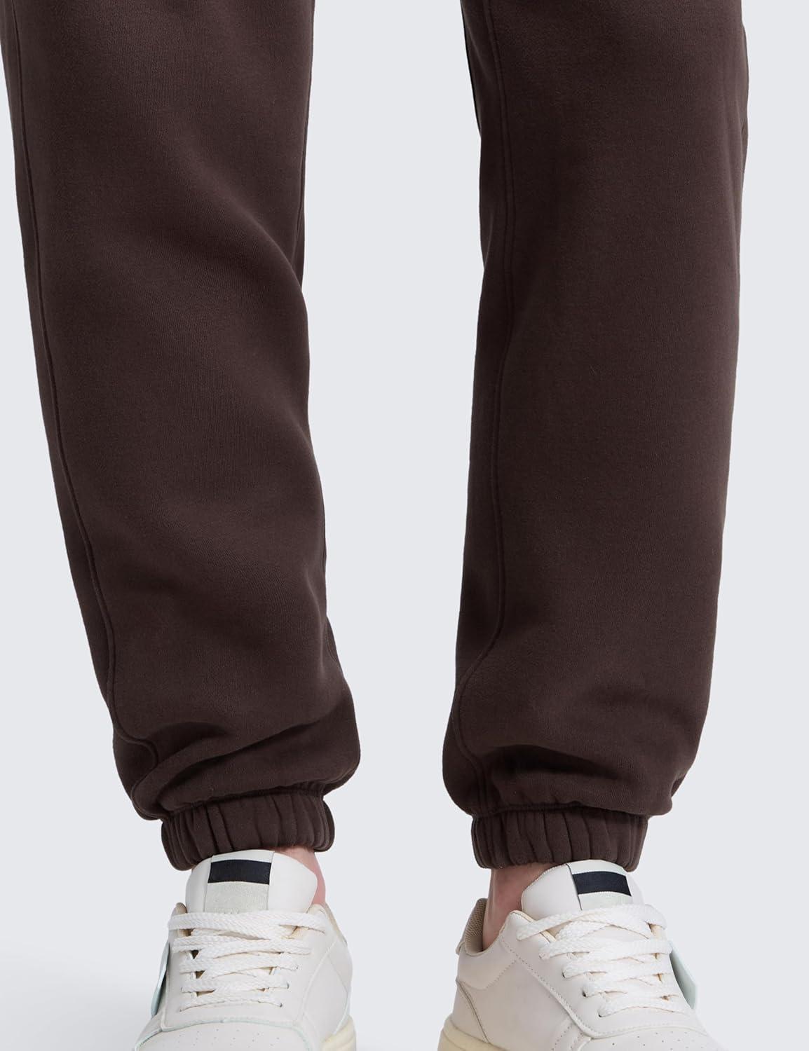 imageCRZ YOGA Cotton Fleece Lined Sweatpants for Men 30quot Classic Fit Casual Lounge Cozy Sweat Pants Joggers with Zipper PocketsHot Fudge Brown