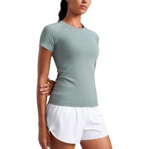 CRZ YOGA Seamless Workout Tops for Women Hip Length – Athletic Running Gym Yoga Short Sleeve Shirts Breathable Crewneck Tees(Green Palm Court)