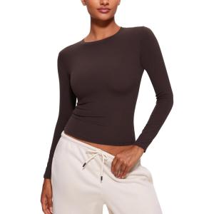 CRZ YOGA Softembrace Crewneck Long Sleeve Shirts for Women – Casual Going Out Tops Soft Basic Fitted Tight Fall T-Shirts(Hot Fudge Brown)