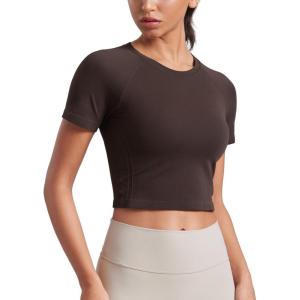 CRZ YOGA Seamless Crop Workout Tops for Women – Athletic Running Gym Yoga Short Sleeve Shirts Basic(Hot Fudge Brown)